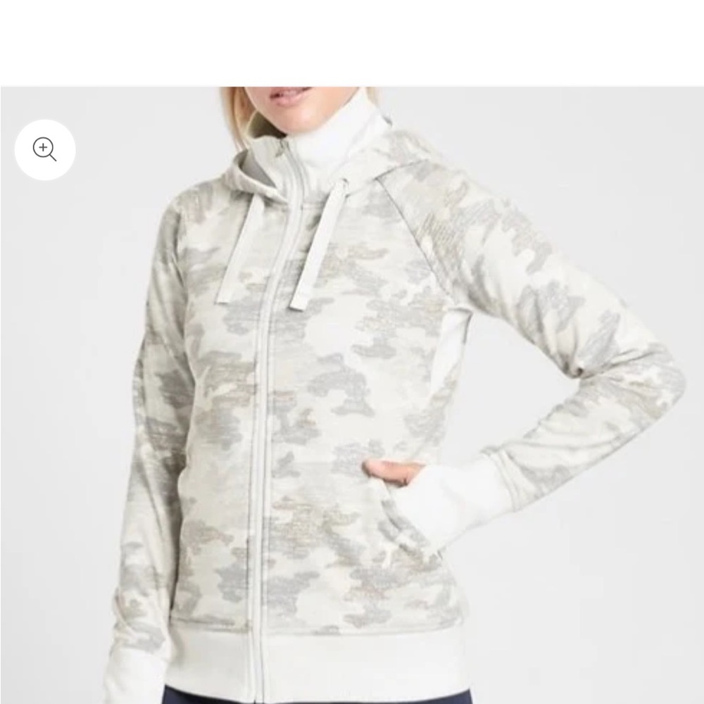 Athleta triumph hoodie size small